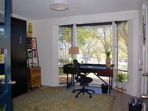 102 World Of Tennis SQ, Austin TX 78738