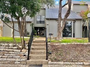 102 World Of Tennis SQ, Austin TX 78738