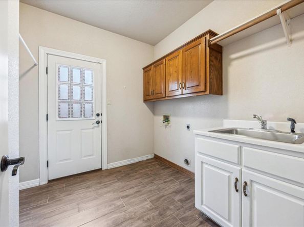 9007 Tweed Berwick DR, Austin TX 78750