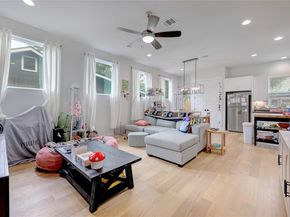 8414 Bowling Green DR 3, Austin TX 78757