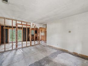 1703 Loreto DR, Austin TX 78721