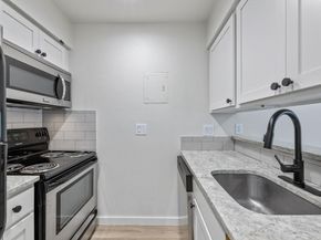 3819 Southway DR 207, Austin TX 78704