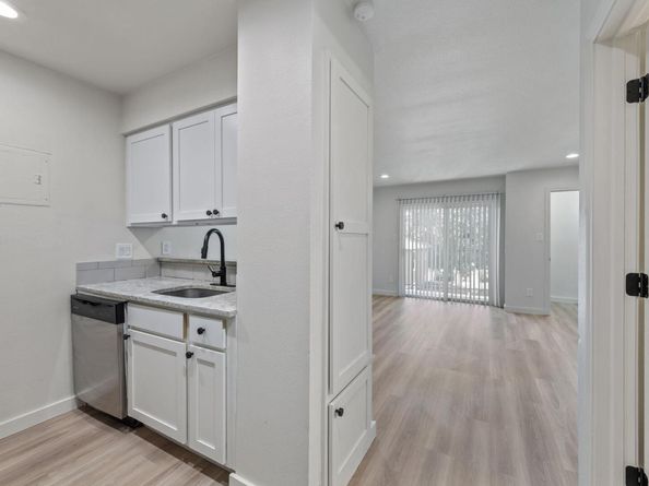 3819 Southway DR 207, Austin TX 78704