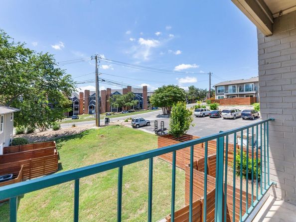 3819 Southway DR 207, Austin TX 78704