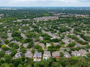 8509 Sea Ash CIR, Round Rock TX 78681