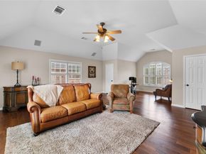 8509 Sea Ash CIR, Round Rock TX 78681