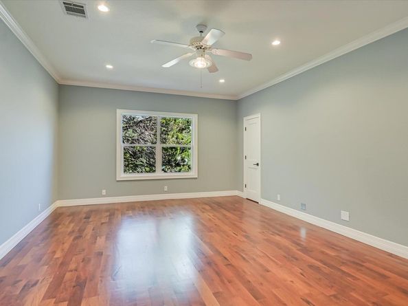 8902 Spicebrush DR, Austin TX 78759