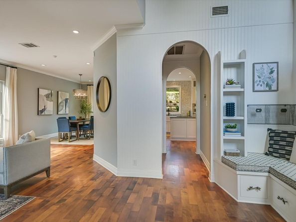 8902 Spicebrush DR, Austin TX 78759