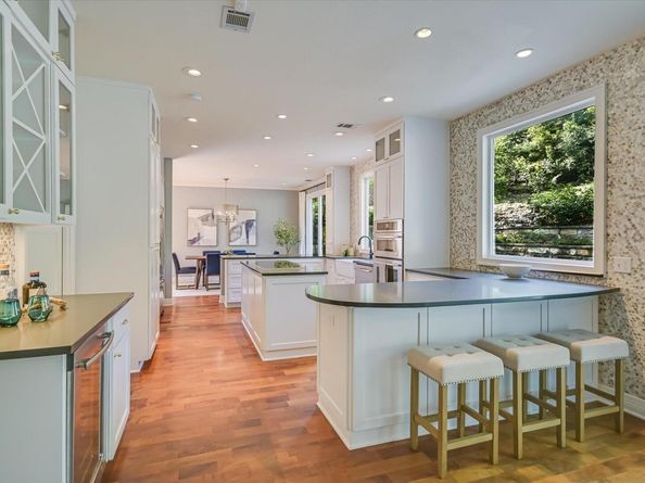 8902 Spicebrush DR, Austin TX 78759