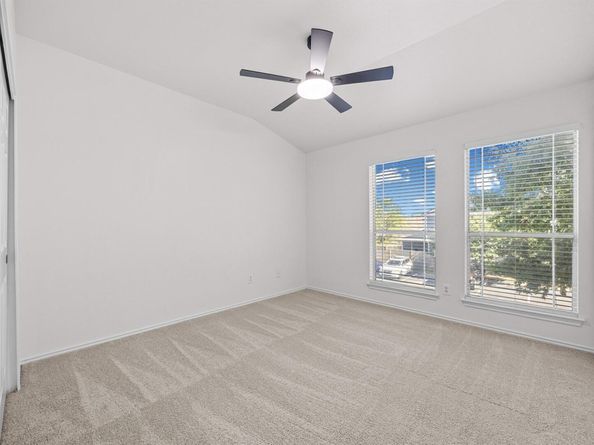 10208 Laredo DR 105, Austin TX 78748