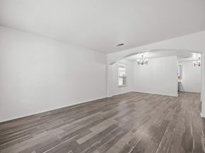 10208 Laredo DR 105, Austin TX 78748