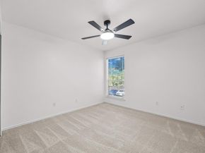 10208 Laredo DR 105, Austin TX 78748