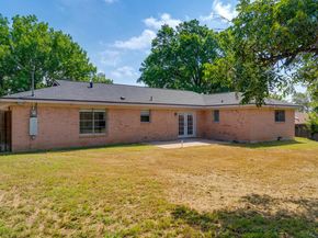 1001 E Applegate DR, Austin TX 78753