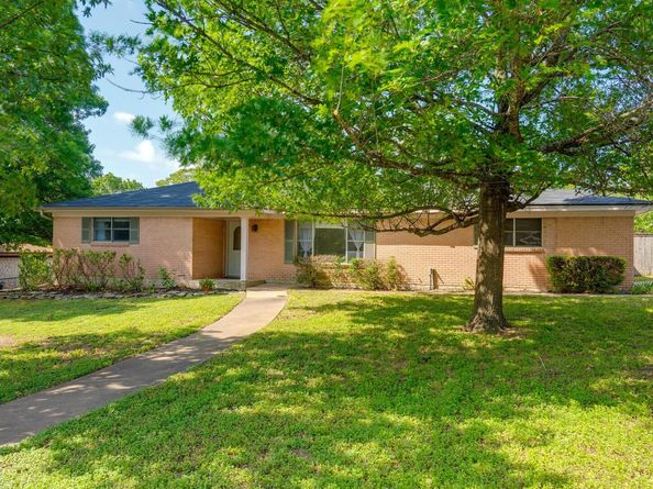 1001 E Applegate DR, Austin TX 78753