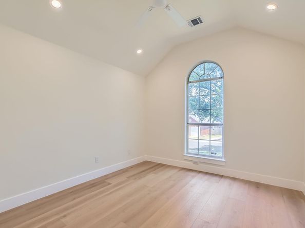9124 Fainwood LN, Austin TX 78749