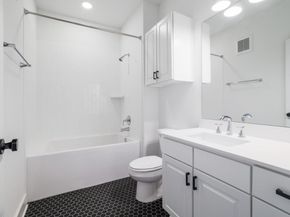4704 Sunset TRL 1201, Austin TX 78745