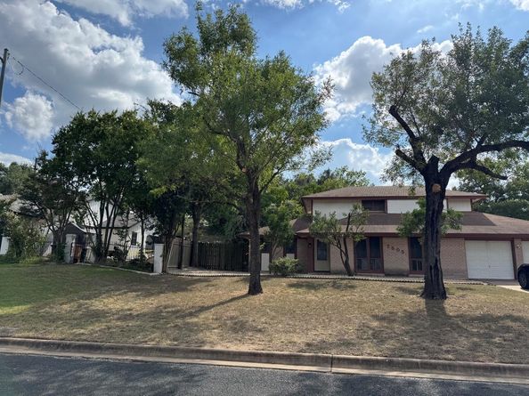 7505 Hill Meadow CIR, Austin TX 78736