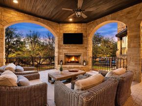 2104 University Club DR, Austin TX 78732