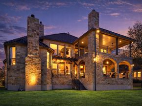 2104 University Club DR, Austin TX 78732