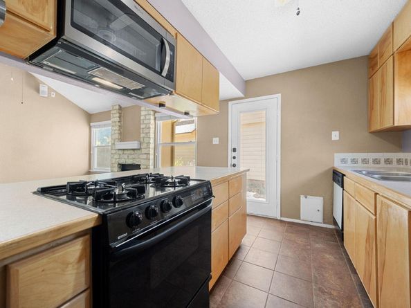 16710 Whitebrush LOOP, Austin TX 78717