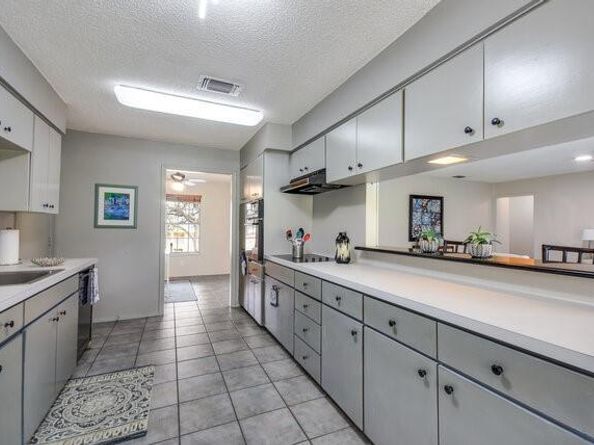 5704 Parkwood DR, Austin TX 78735