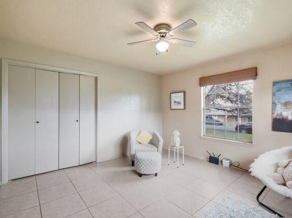 5704 Parkwood DR, Austin TX 78735