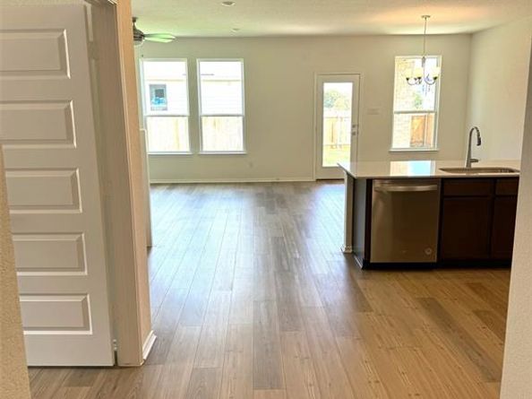 1721 Tin Can TRL, Georgetown TX 78628
