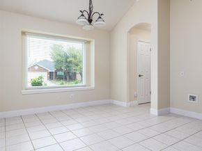 907 Ridgemont CIR, Leander TX 78641