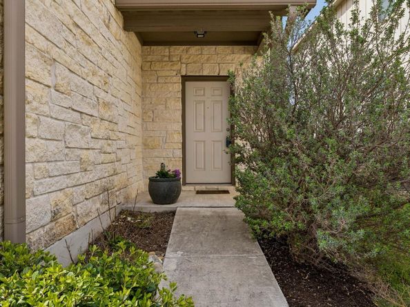 2601 Chandler Creek BLVD 18, Round Rock TX 78665