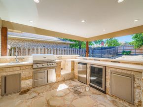 7202 Beckett RD, Austin TX 78749