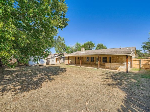 7202 Beckett RD, Austin TX 78749