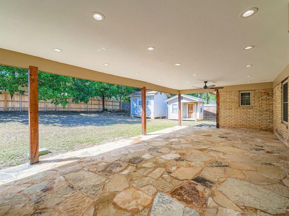 7202 Beckett RD, Austin TX 78749