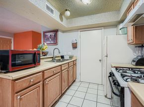 5803 Cougar DR, Austin TX 78745