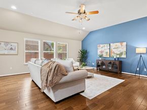 1501 Daylily LOOP, Georgetown TX 78626