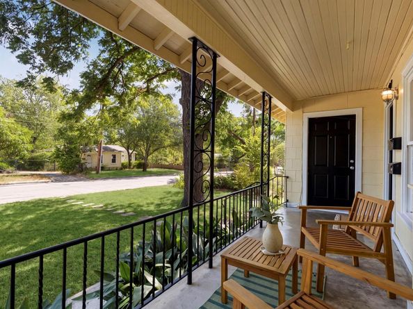 807 E 49th ST, Austin TX 78751