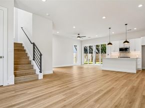 102 W Fawnridge DR, Austin TX 78753
