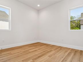 102 W Fawnridge DR, Austin TX 78753