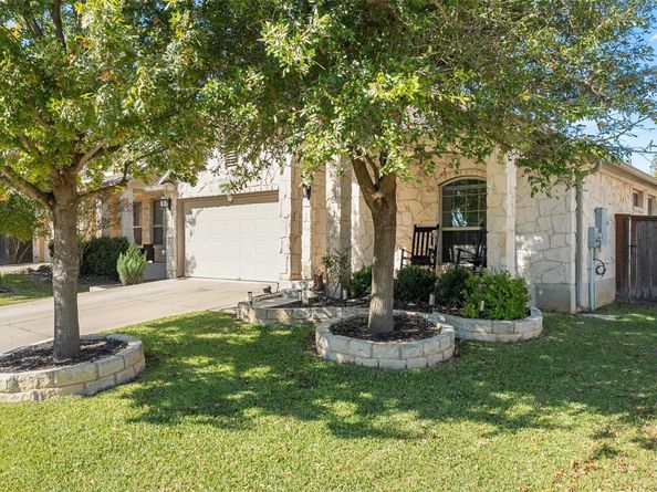 109 Briar Park DR, Georgetown TX 78626