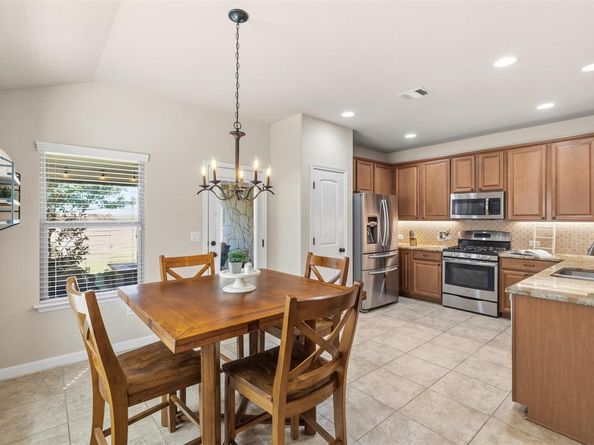 109 Briar Park DR, Georgetown TX 78626