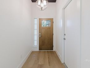 9513 Linkmeadow Dr, Austin TX 78748