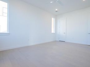 6825 Wolfcreek PASS 3, Austin TX 78749