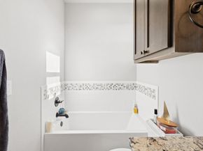 418 N Summit Ridge DR N, Lago Vista TX 78645