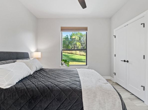 418 N Summit Ridge DR N, Lago Vista TX 78645