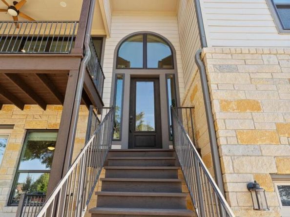 418 N Summit Ridge DR N, Lago Vista TX 78645