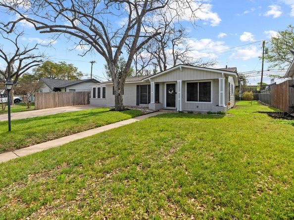 8501 Kromer ST, Austin TX 78757