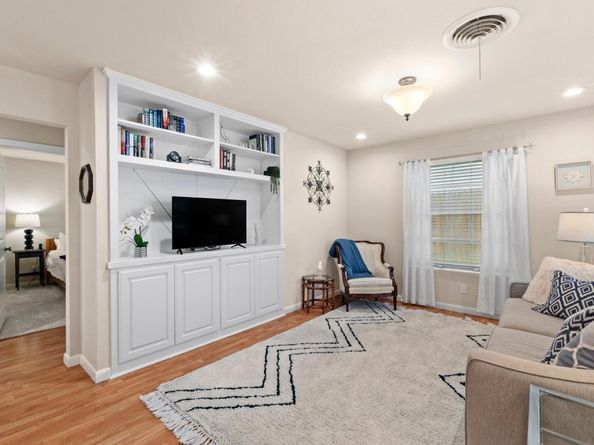 8501 Kromer ST, Austin TX 78757