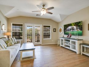 9201 Brodie LN 1501, Austin TX 78748