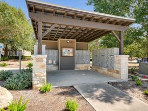 9201 Brodie LN 1501, Austin TX 78748