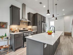 2804 S 1st ST 1108, Austin TX 78704