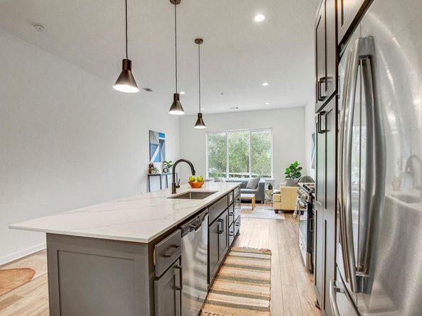 2804 S 1st ST 1108, Austin TX 78704